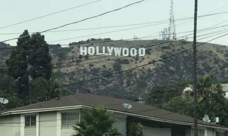 Wander Hollywood