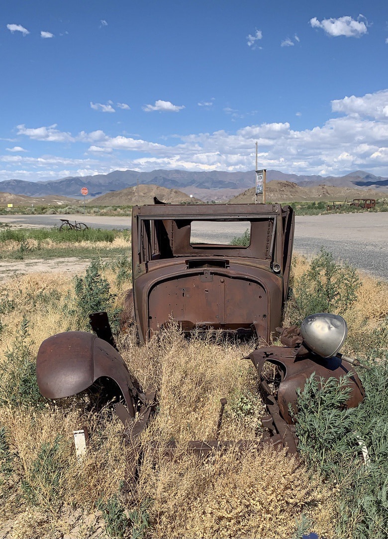 How to Wander the Loneliest Road