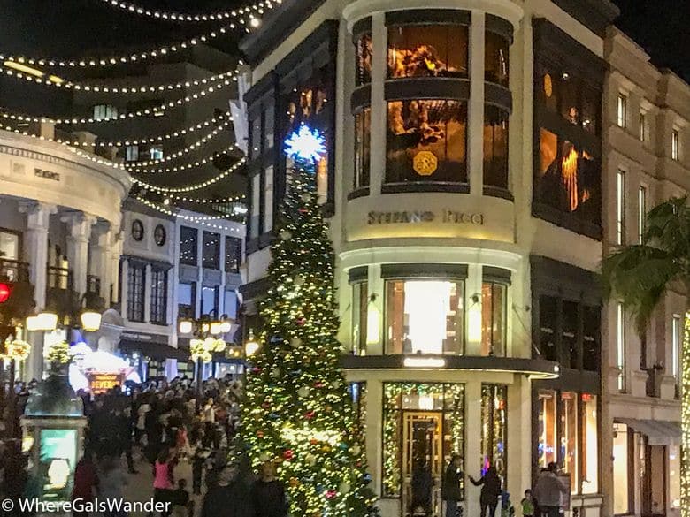 Rodeo Drive Dressed Up for the Holidays.