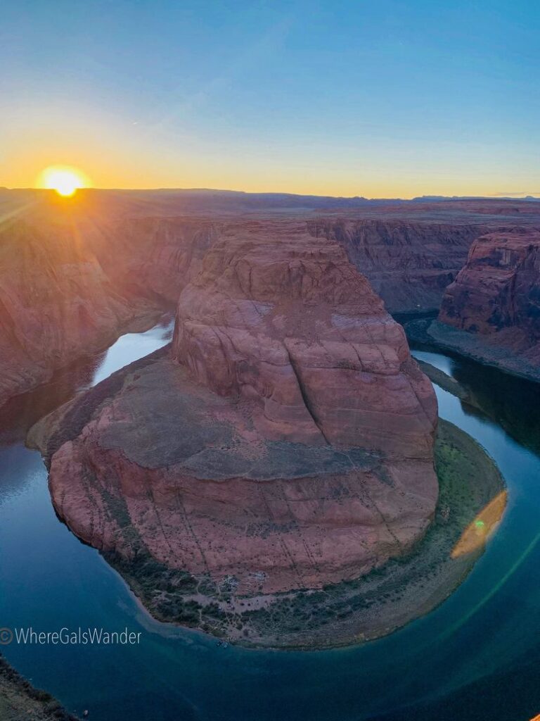 Sunset at Horseshoe Bend
WhereGalsWander